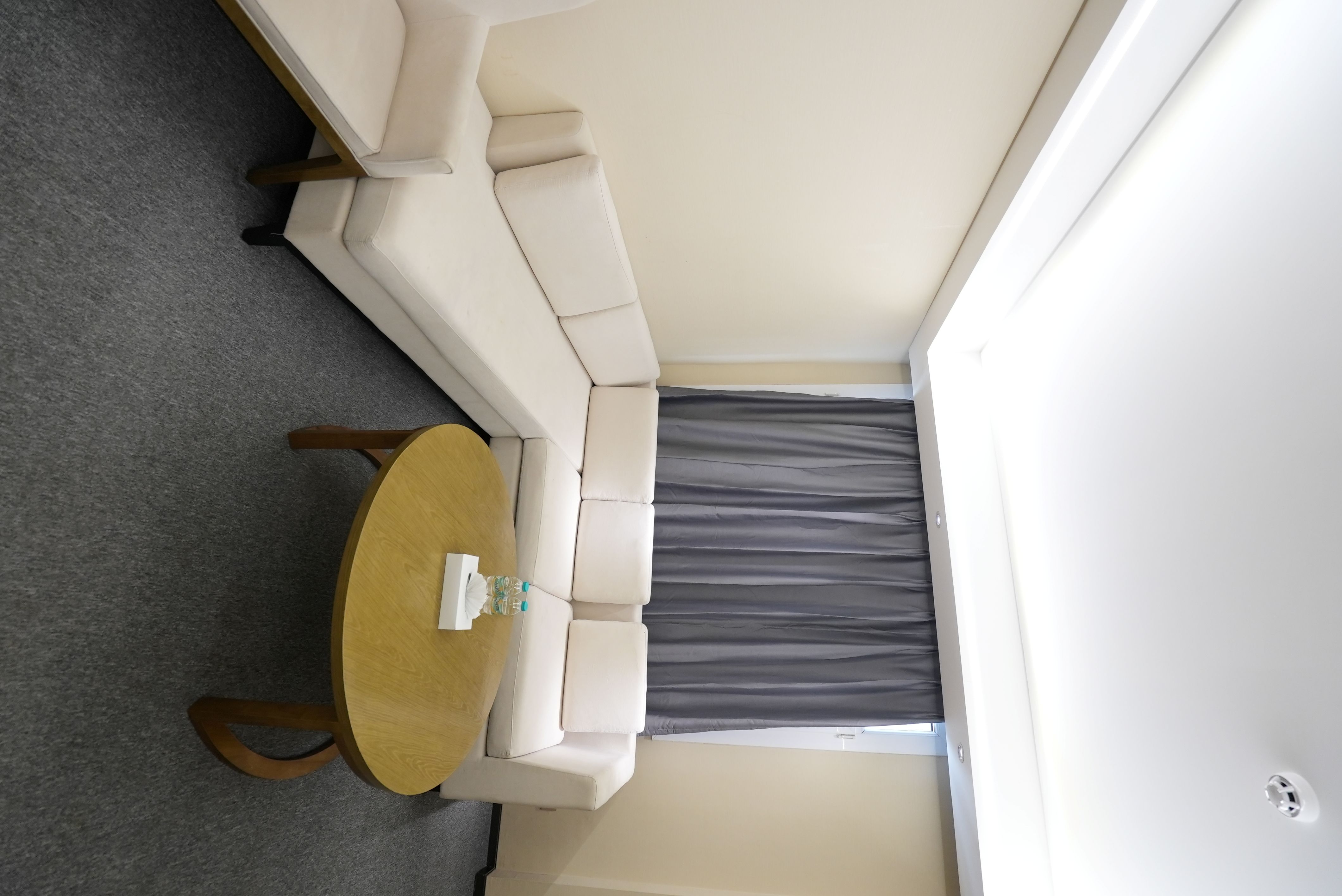 فندق المطار